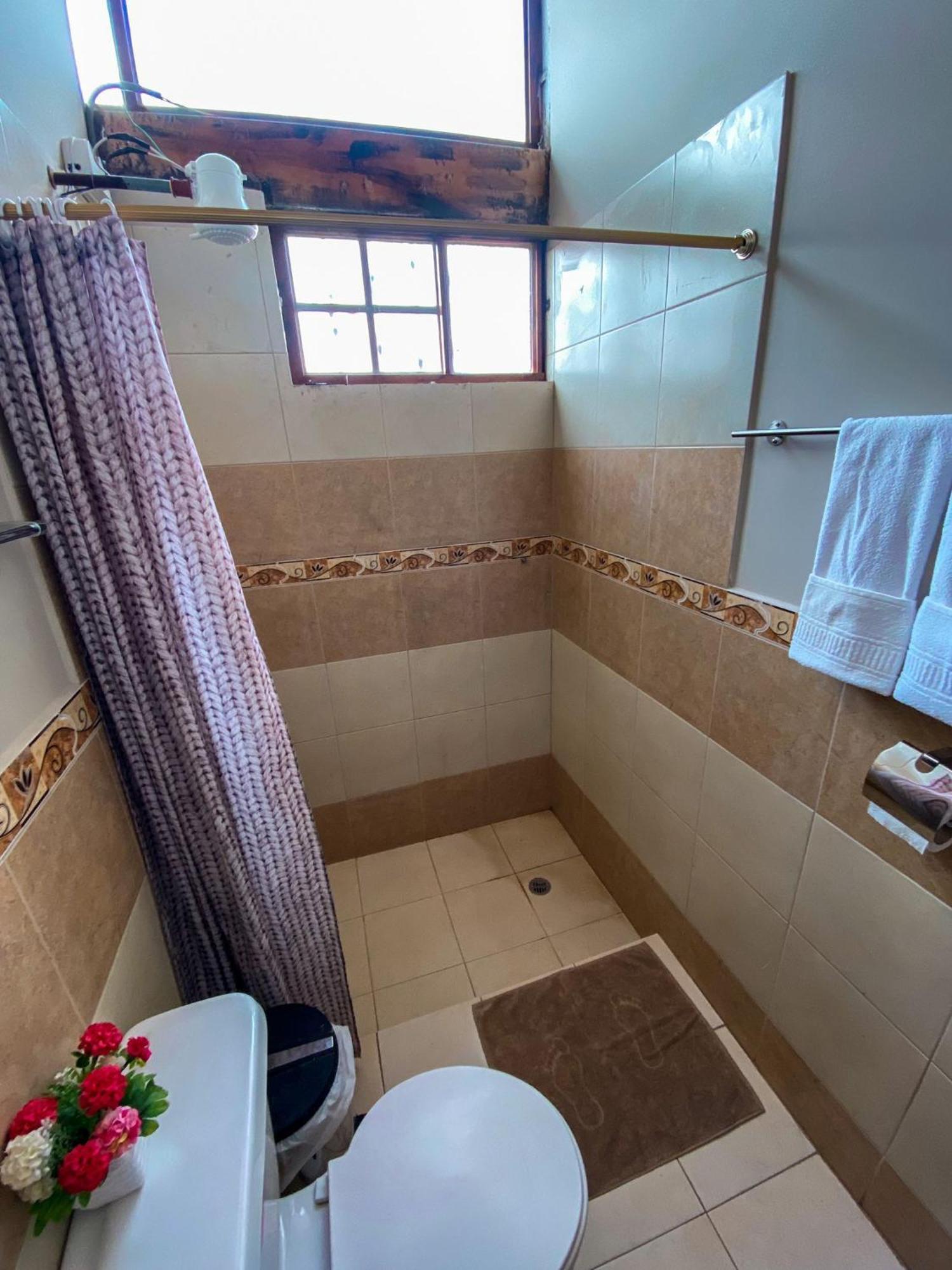 Hostal Rosim Latacunga Extérieur photo